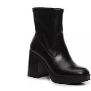 NWT Women's Mix No 6 Ankle Platform Boots in Size 10
